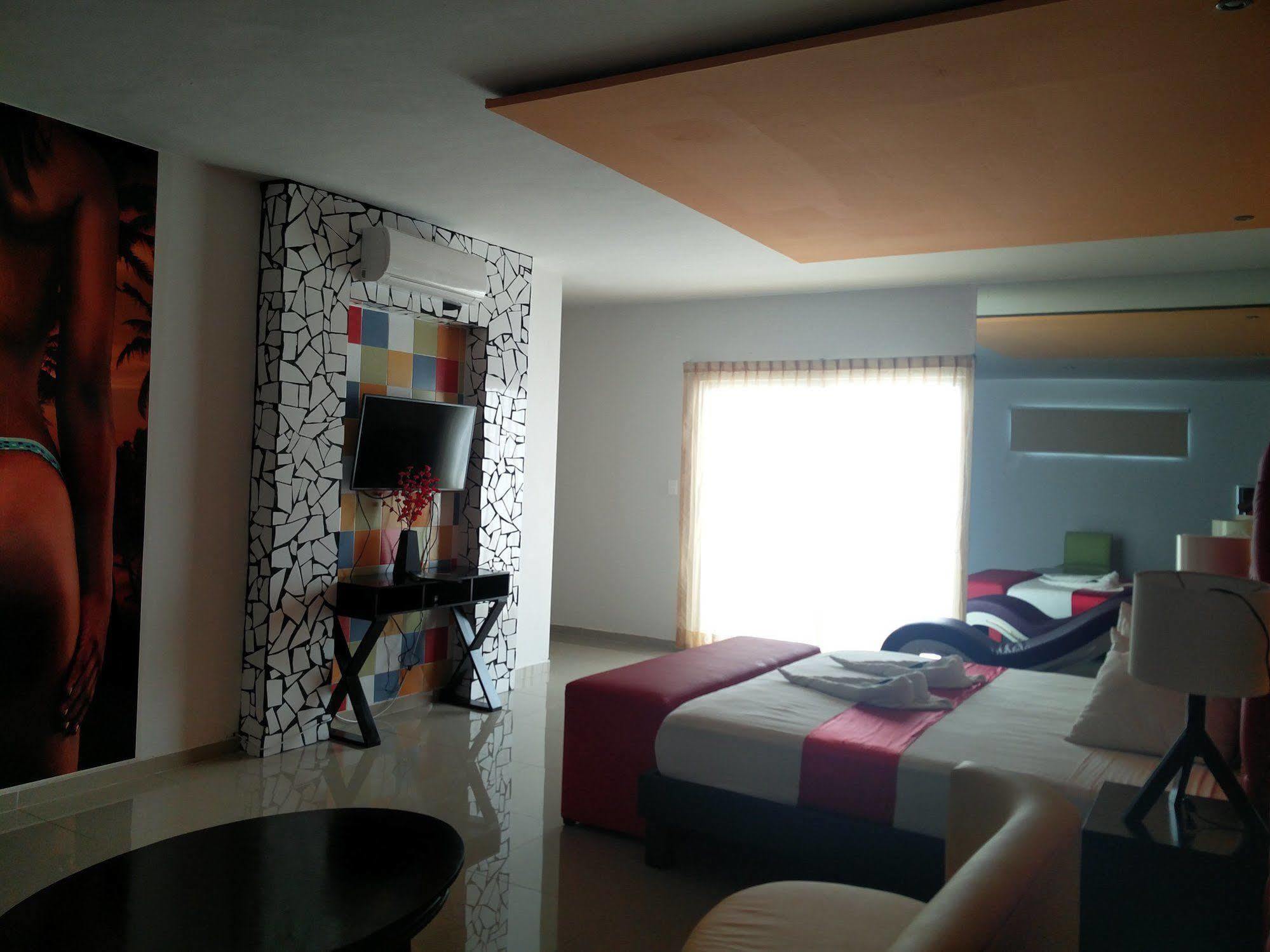 Vita Love Hotel ميريدا المظهر الخارجي الصورة