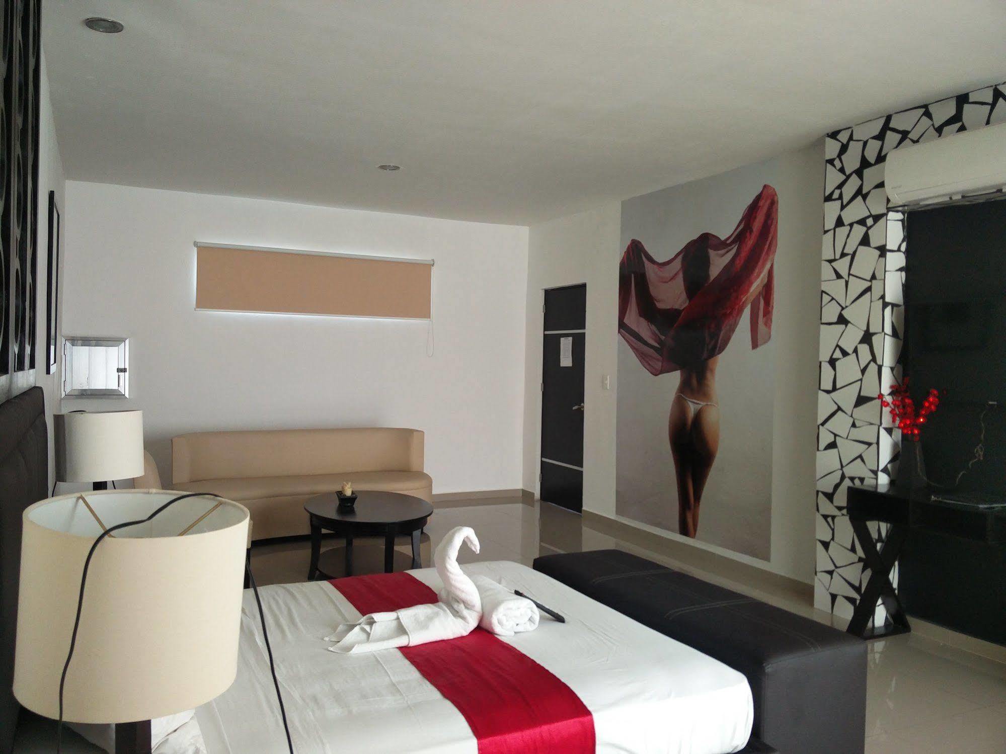Vita Love Hotel ميريدا المظهر الخارجي الصورة